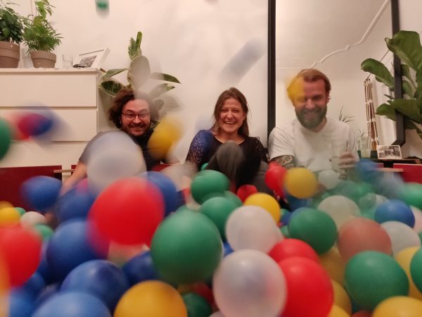 Im Auftrag vom Deutschlandfunk Kultur im Bällebad mit Mario Graute von "Balls of Berlin". Copyright: Julia Behnke